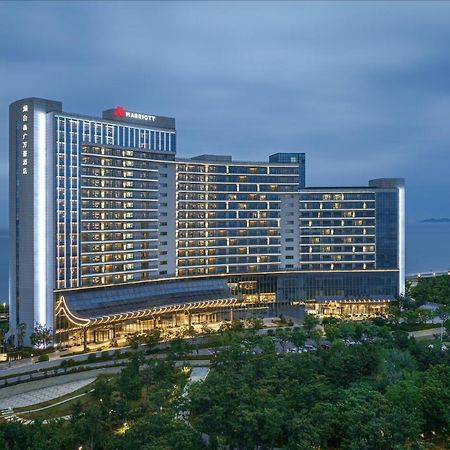 Yantai Marriott Hotel Bagian luar foto