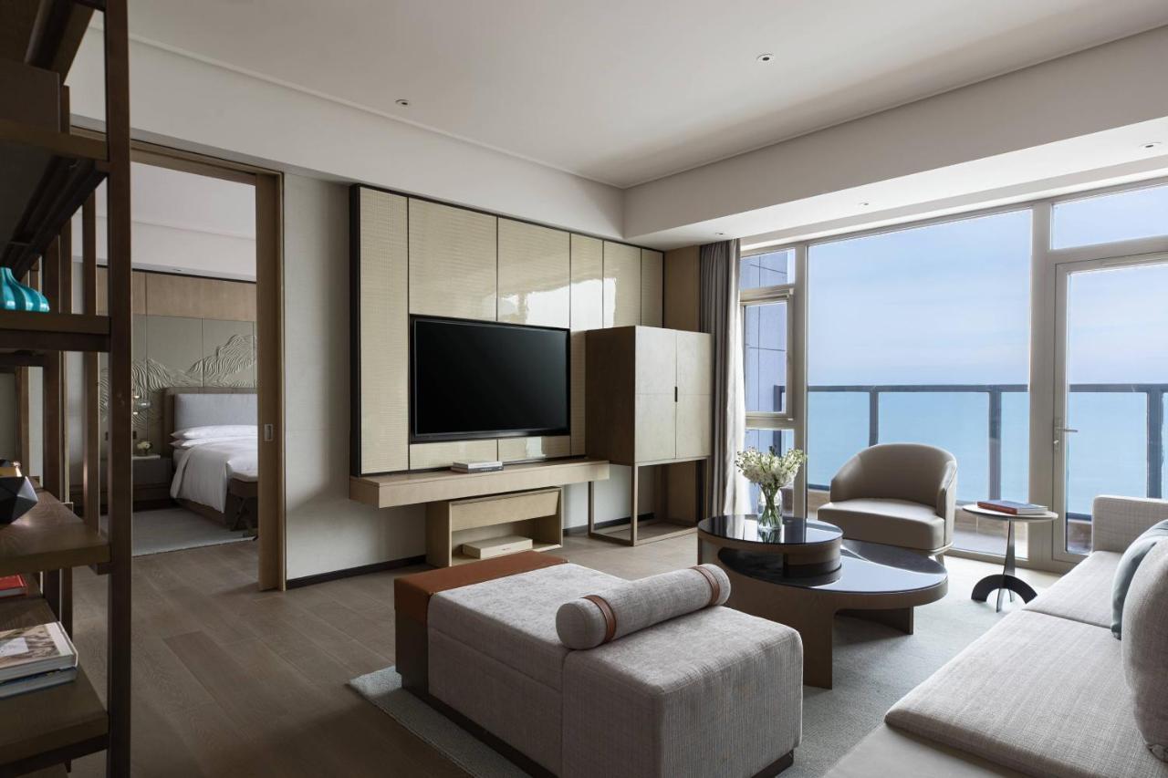 Yantai Marriott Hotel Bagian luar foto