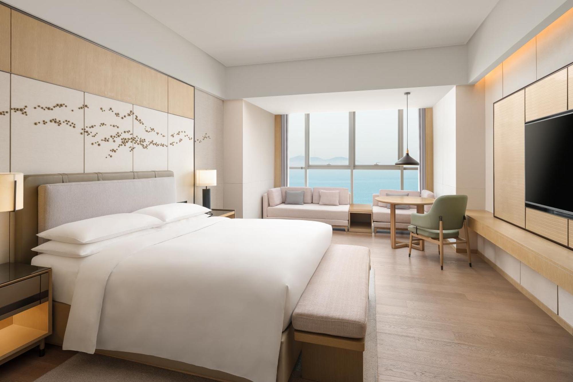 Yantai Marriott Hotel Bagian luar foto