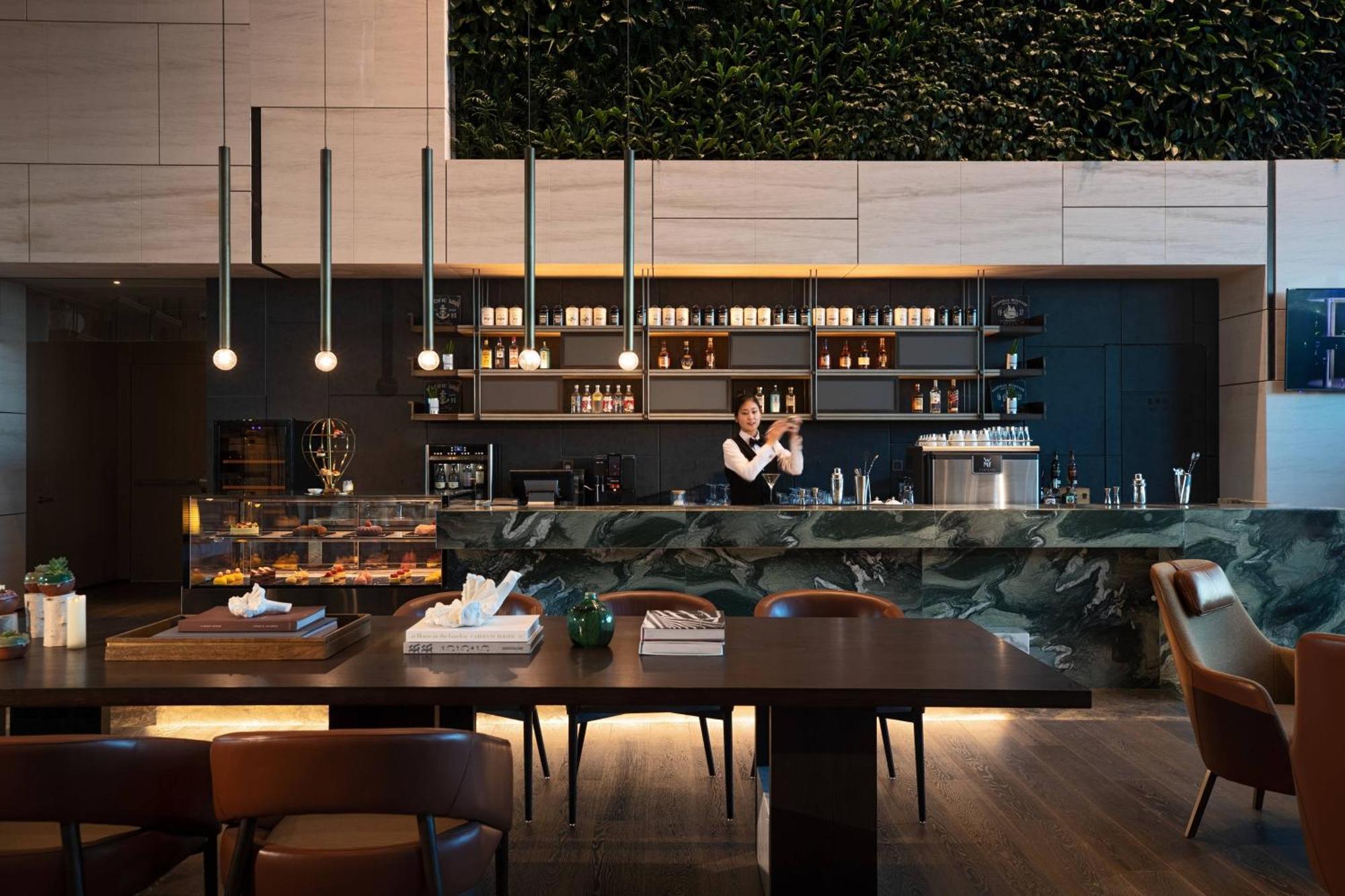 Yantai Marriott Hotel Bagian luar foto