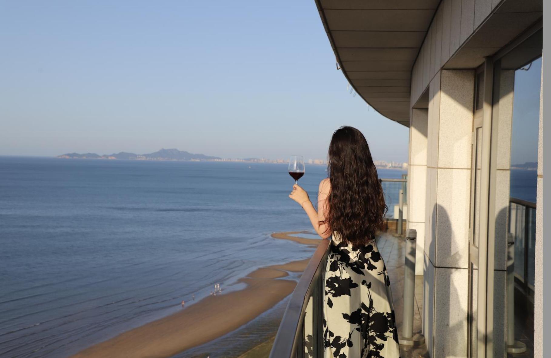 Yantai Marriott Hotel Bagian luar foto