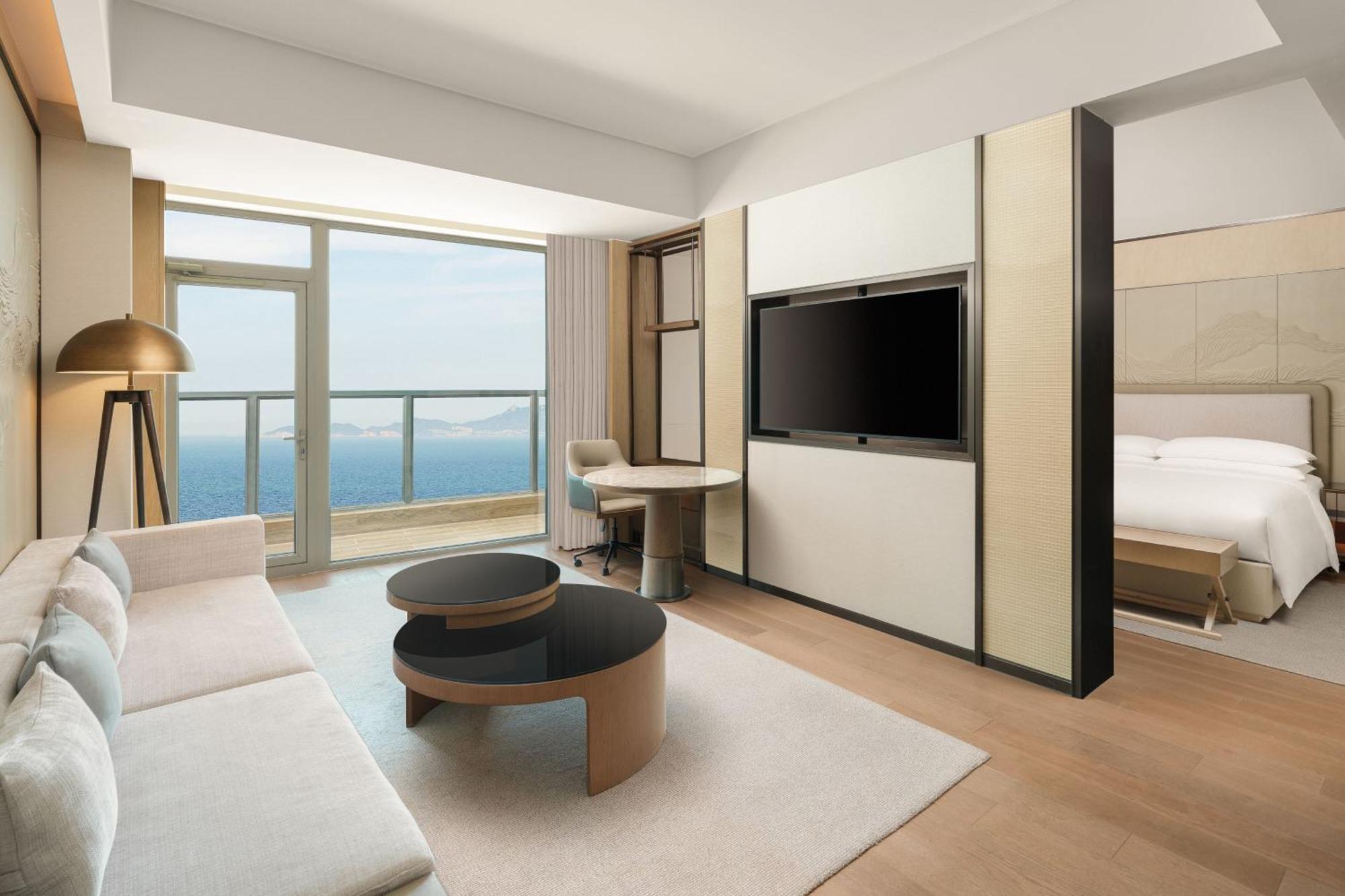 Yantai Marriott Hotel Bagian luar foto
