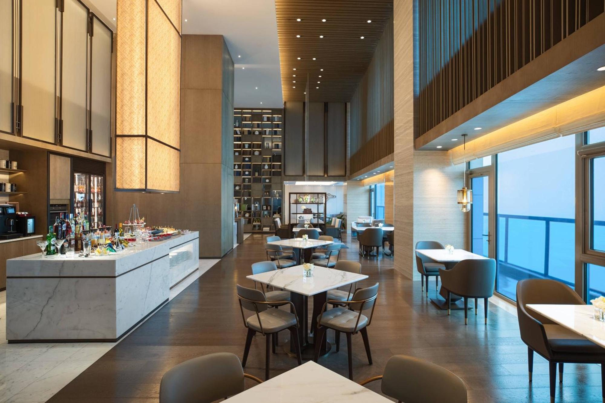 Yantai Marriott Hotel Bagian luar foto